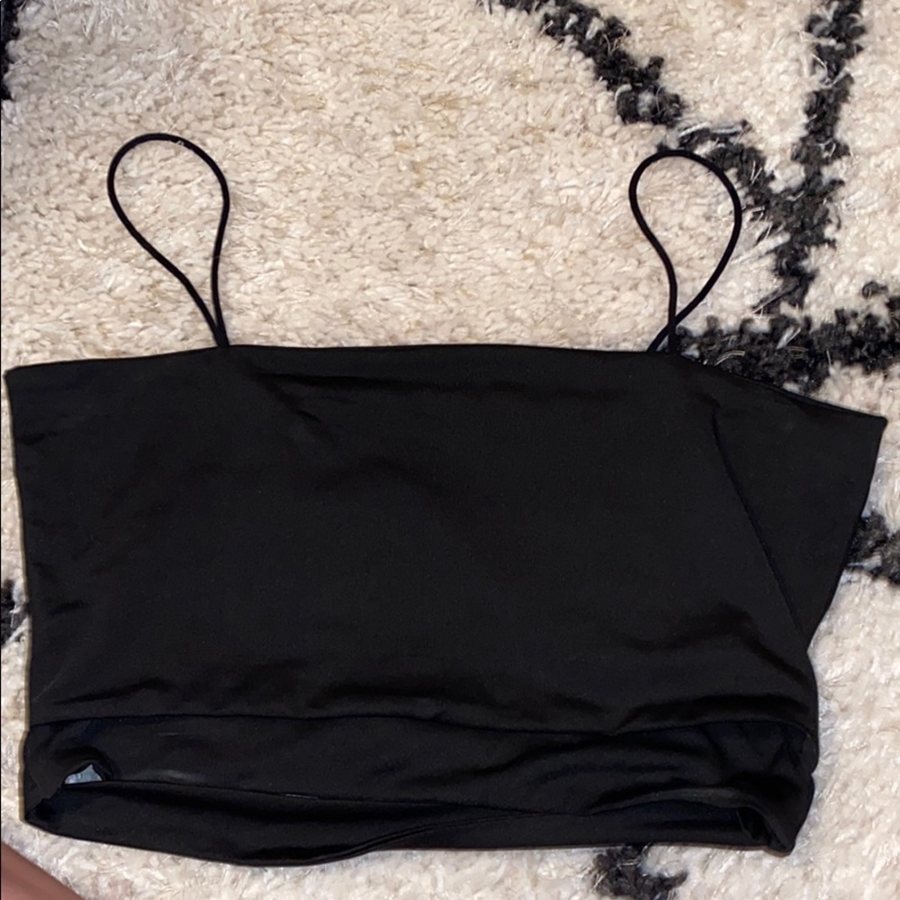 Cropped top